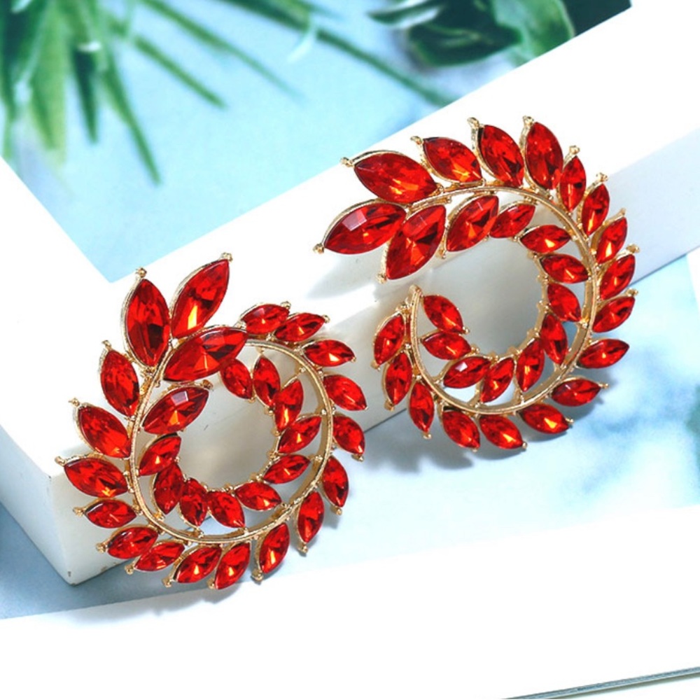 Leaf earrings luxury jewelry fashion accessories